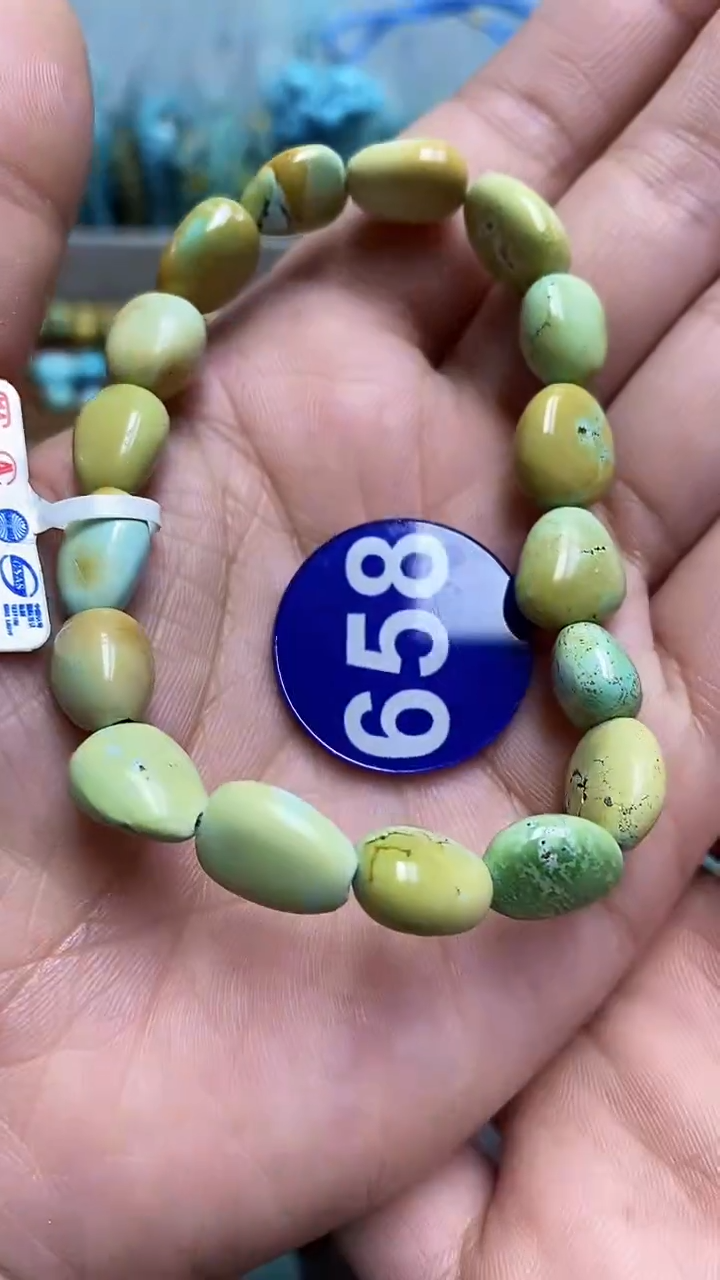 【闪购商品】绿松石手串未镶嵌658