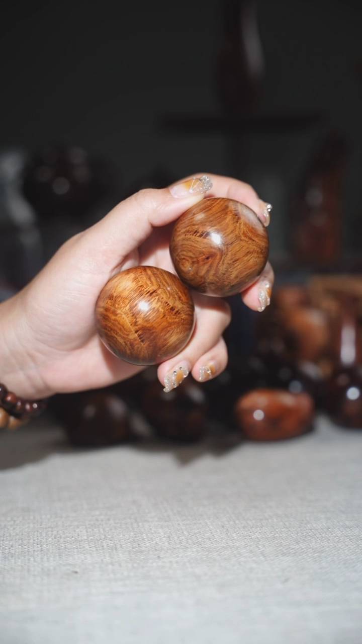 【闪购商品】黄花梨/降香黄檀把件手球50