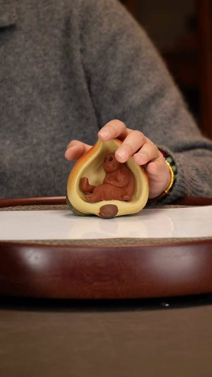 【闪购商品】紫砂茶壶猴子在桃