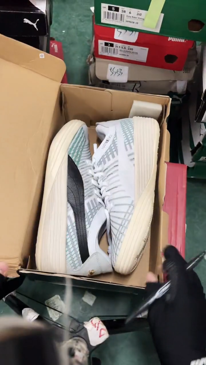 彪马时尚休闲运动鞋41M  TT22