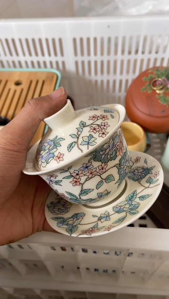 杯子瓷无运费险有瑕疵的摄影的产品有使用过的痕迹有点脏介意勿拍