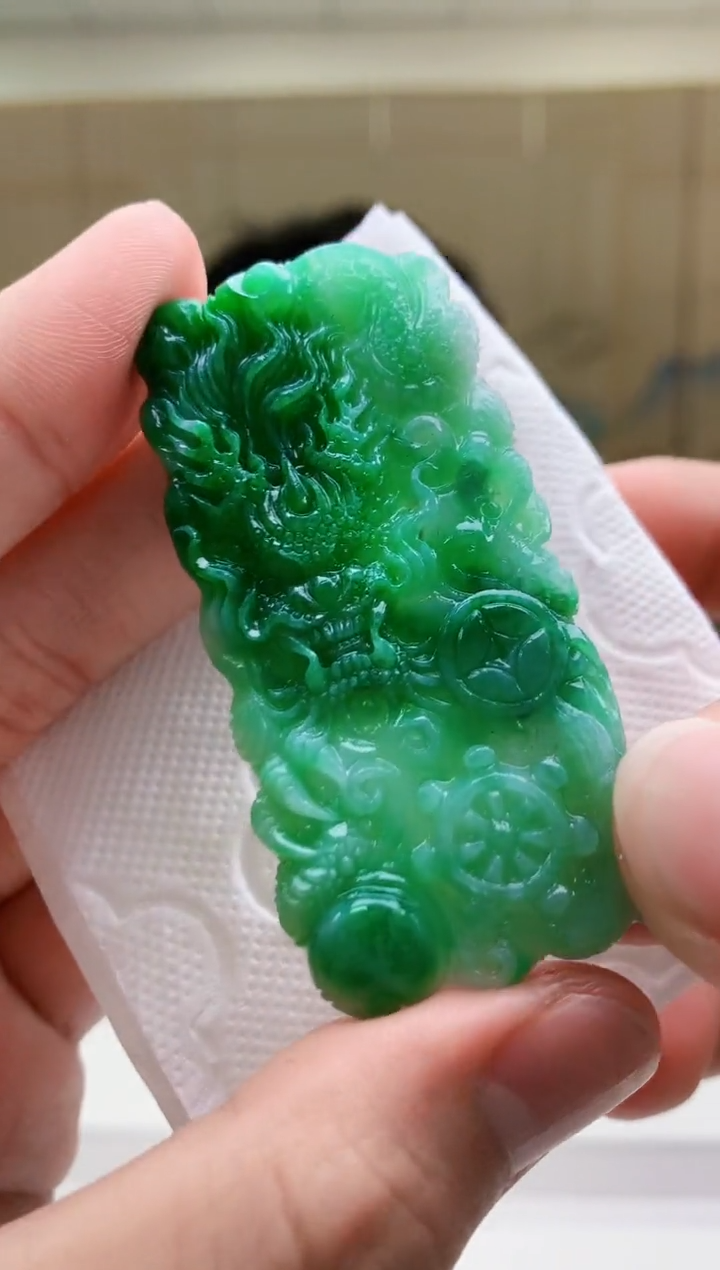 【闪购商品】定制翡翠未镶嵌5145bb-毛货挂件74赠珠链