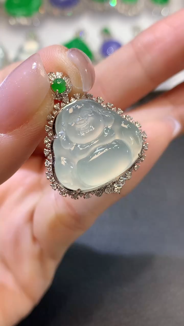 【闪购商品】翡翠吊坠(不含链)18K金镶嵌A29