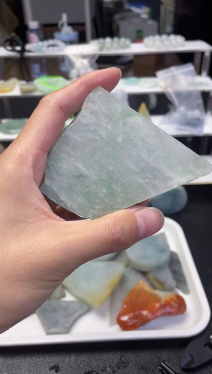 【闪购商品】翡翠把件未镶嵌Z 翡翠片料