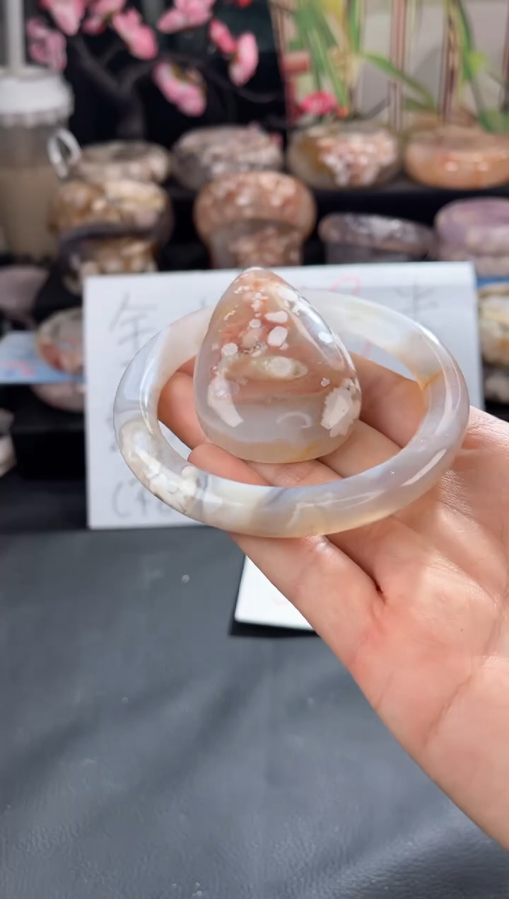 【闪购商品】玛瑙/玉髓手镯未镶嵌62