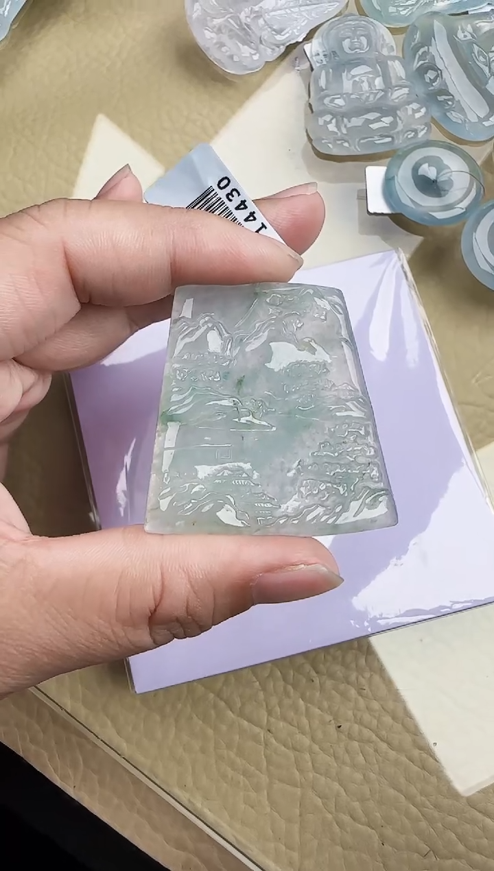 颈饰未镶嵌翡翠缅甸翡翠a货