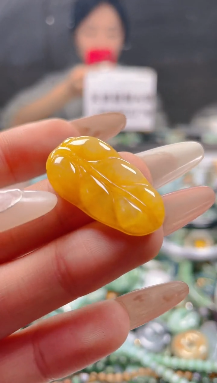 【闪购商品】翡翠颈饰未镶嵌/Q/翡翠A货一图一物