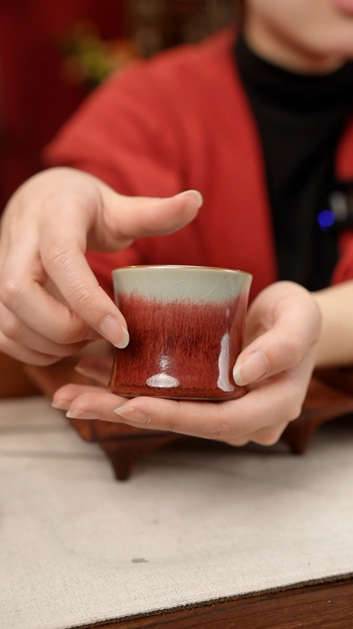 【闪购商品】摆件小师妹-钧瓷-信任