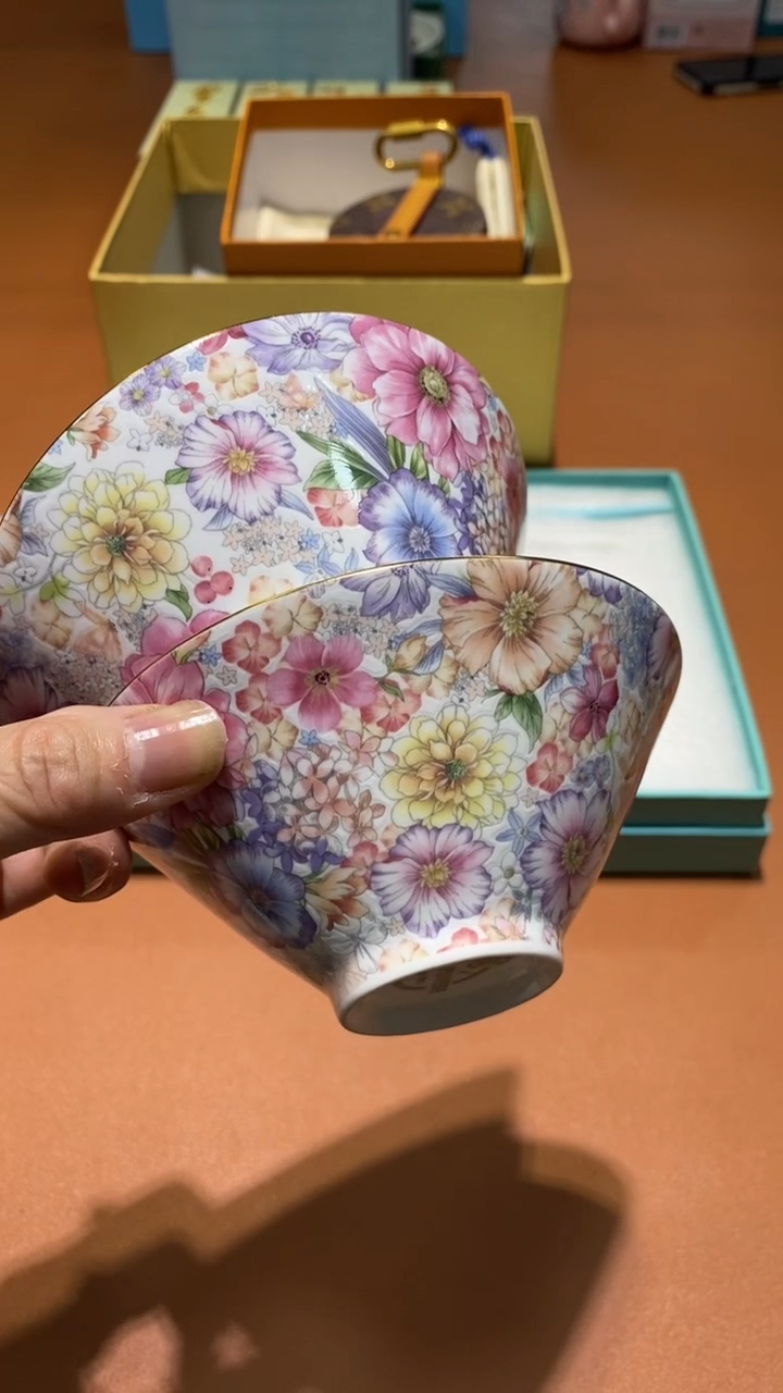 瓷片全场正品   一件不留@@1