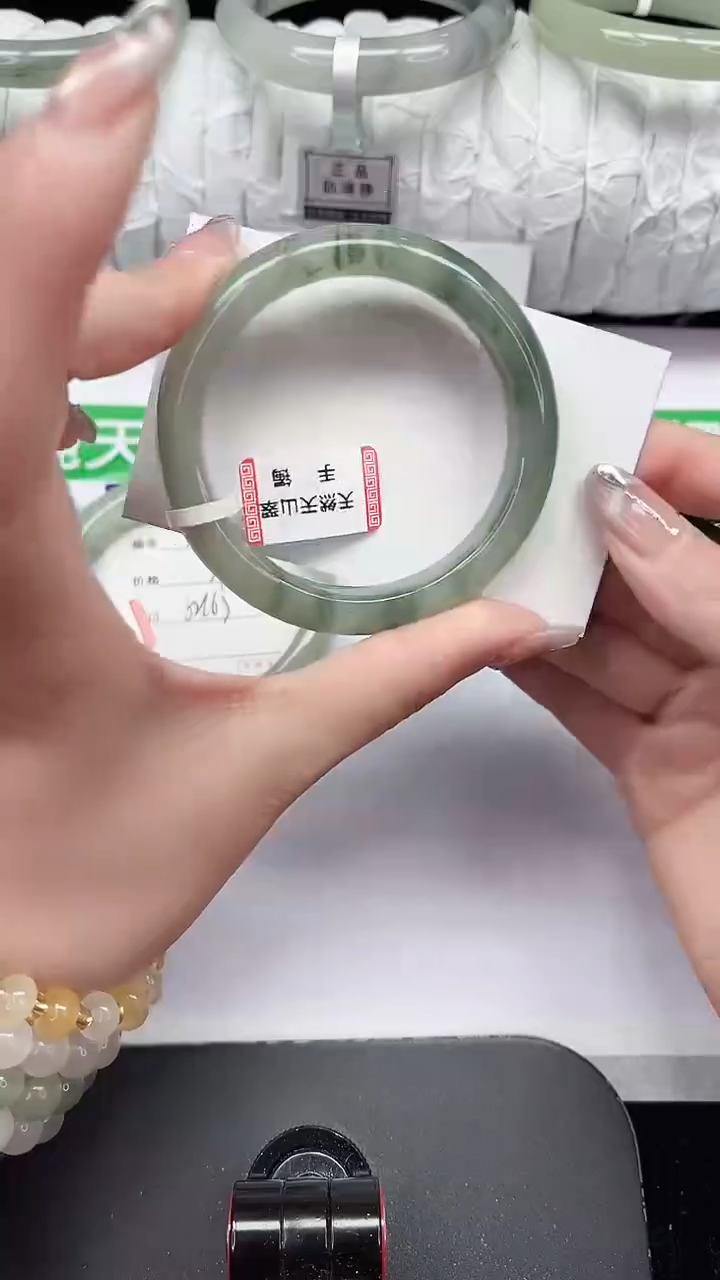 未镶嵌手镯石英质玉211-52/53