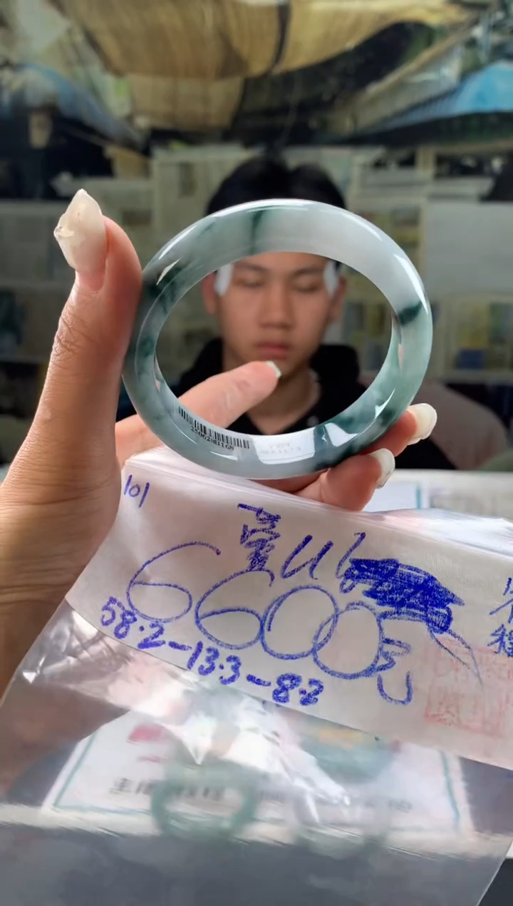 未镶嵌手镯翡翠蓉****️翡翠手镯 下单联系小耳机#101