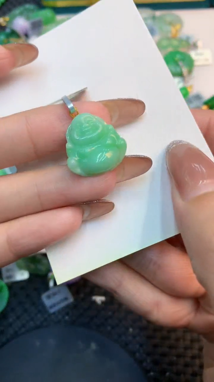 颈饰未镶嵌翡翠1