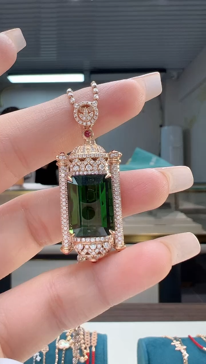 【闪购商品】碧玺吊坠(不含链)18K金镶嵌城堡碧玺吊坠