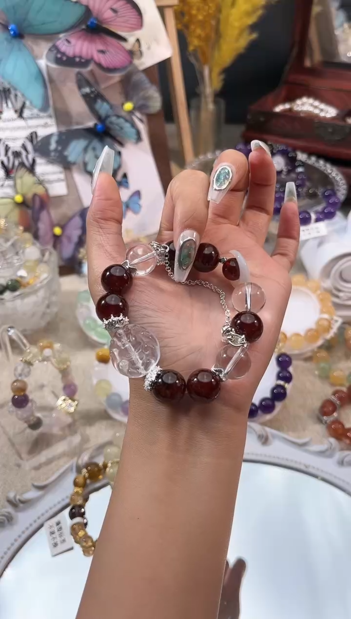 【闪购商品】水晶手链未镶嵌多样性发货颜色微差发其一