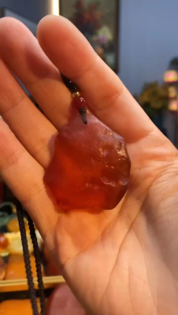 琥珀颈饰未镶嵌挂件