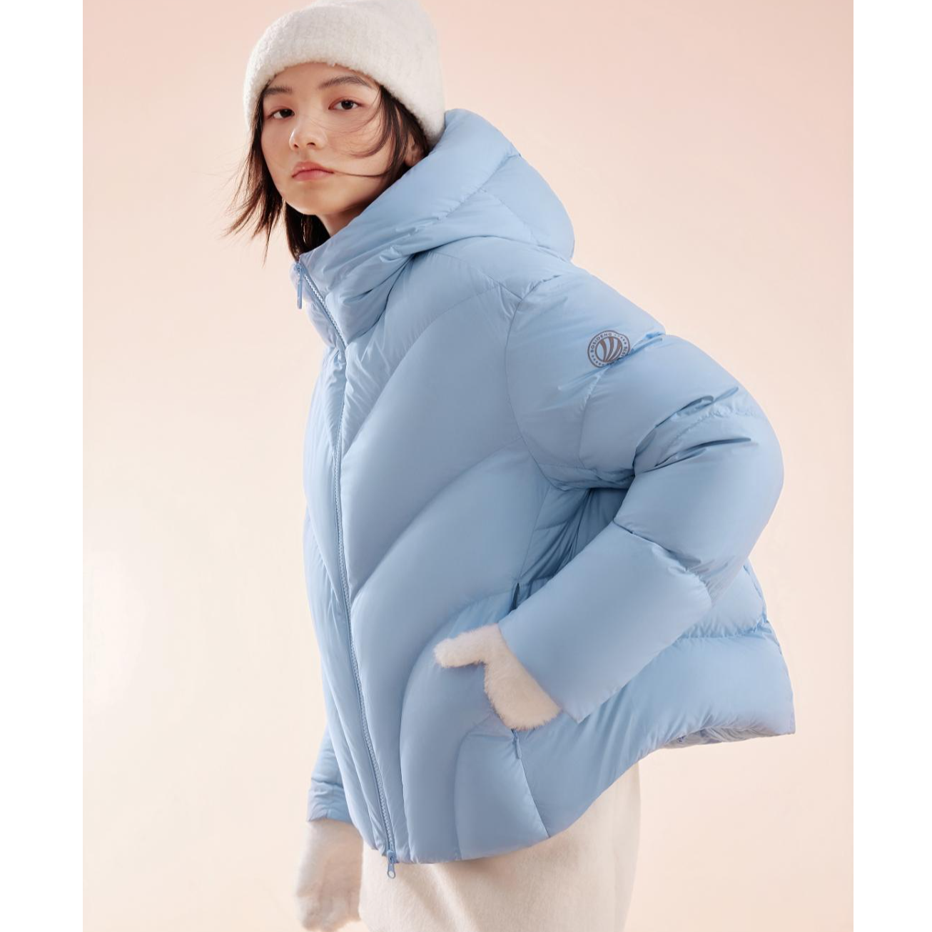 【波司登旗舰店】25新款氧气系列时尚连帽御寒休闲90绒羽绒服A5242