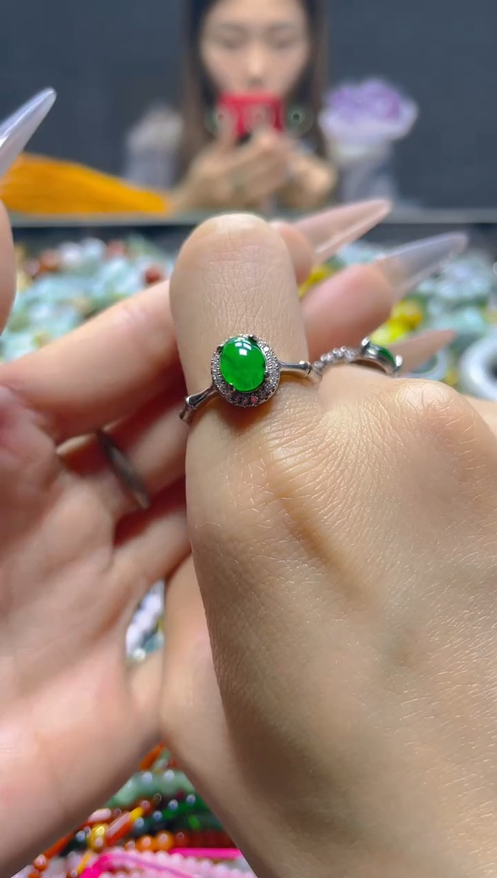 颈饰未镶嵌翡翠/V/翡翠A货，一件也是批发价