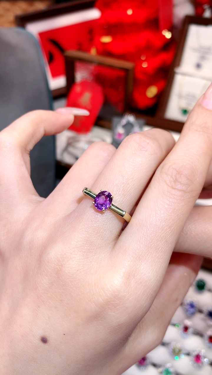 【闪购商品】彩色蓝宝石戒指18K金镶嵌1.35ct/天然宝石/七天无理由