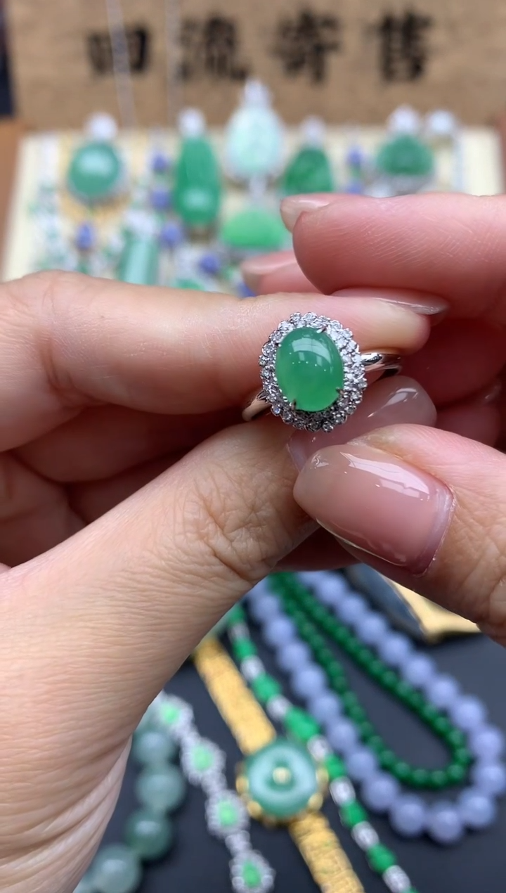 【闪购商品】翡翠戒指18K金镶嵌229-中国好珍宝