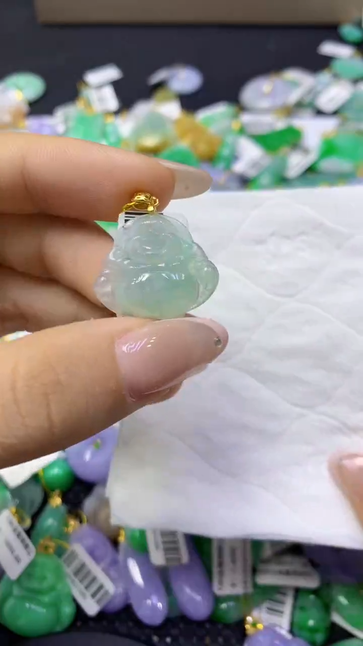颈饰未镶嵌翡翠天然缅甸翡翠A货