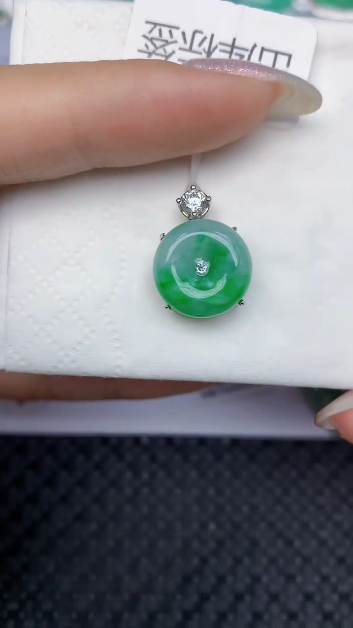 颈饰未镶嵌翡翠天然缅甸翡翠a货百元以上9元证书费自理
