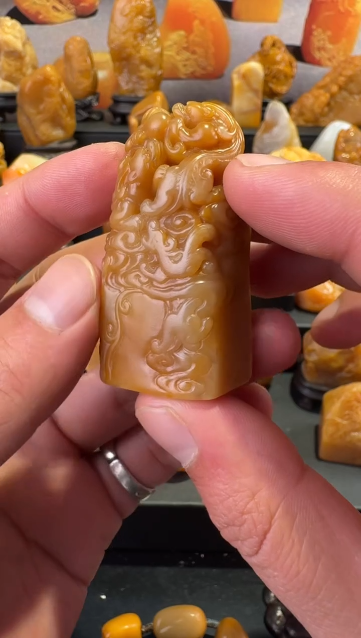 【闪购商品】田黄石半知田黄直播间