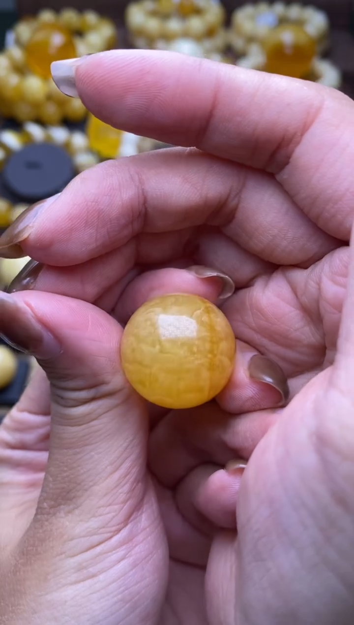 【闪购商品】琥珀裸石未镶嵌大小姐珠宝严选8