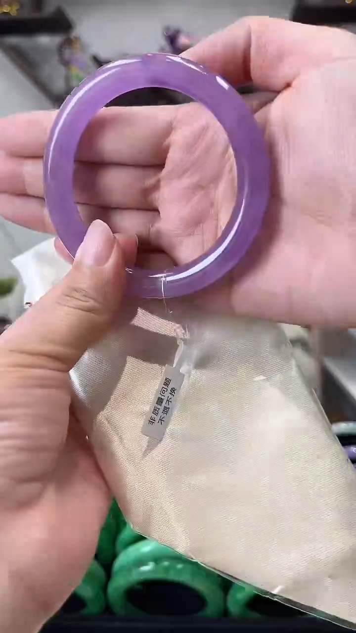 【闪购商品】砖雕闪29 圈口60 独货手镯