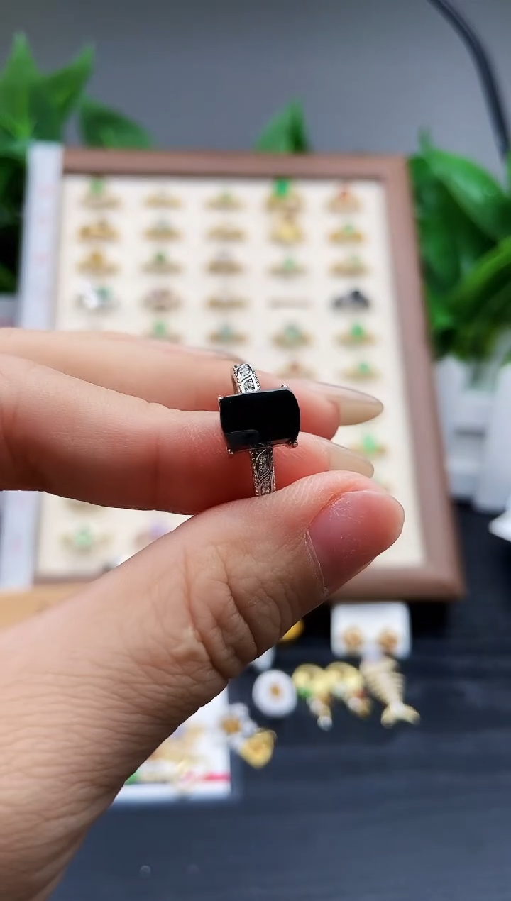 银S925镶嵌戒指翡翠12