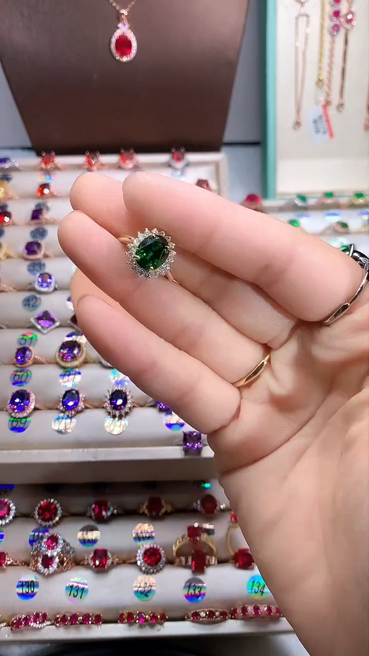 【闪购商品】透辉石戒指银S925镶嵌金色8.10