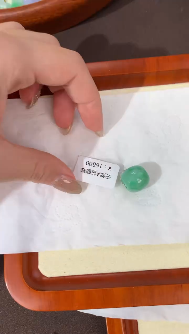 【闪购商品】翡翠颈饰未镶嵌天然缅甸a货翡翠