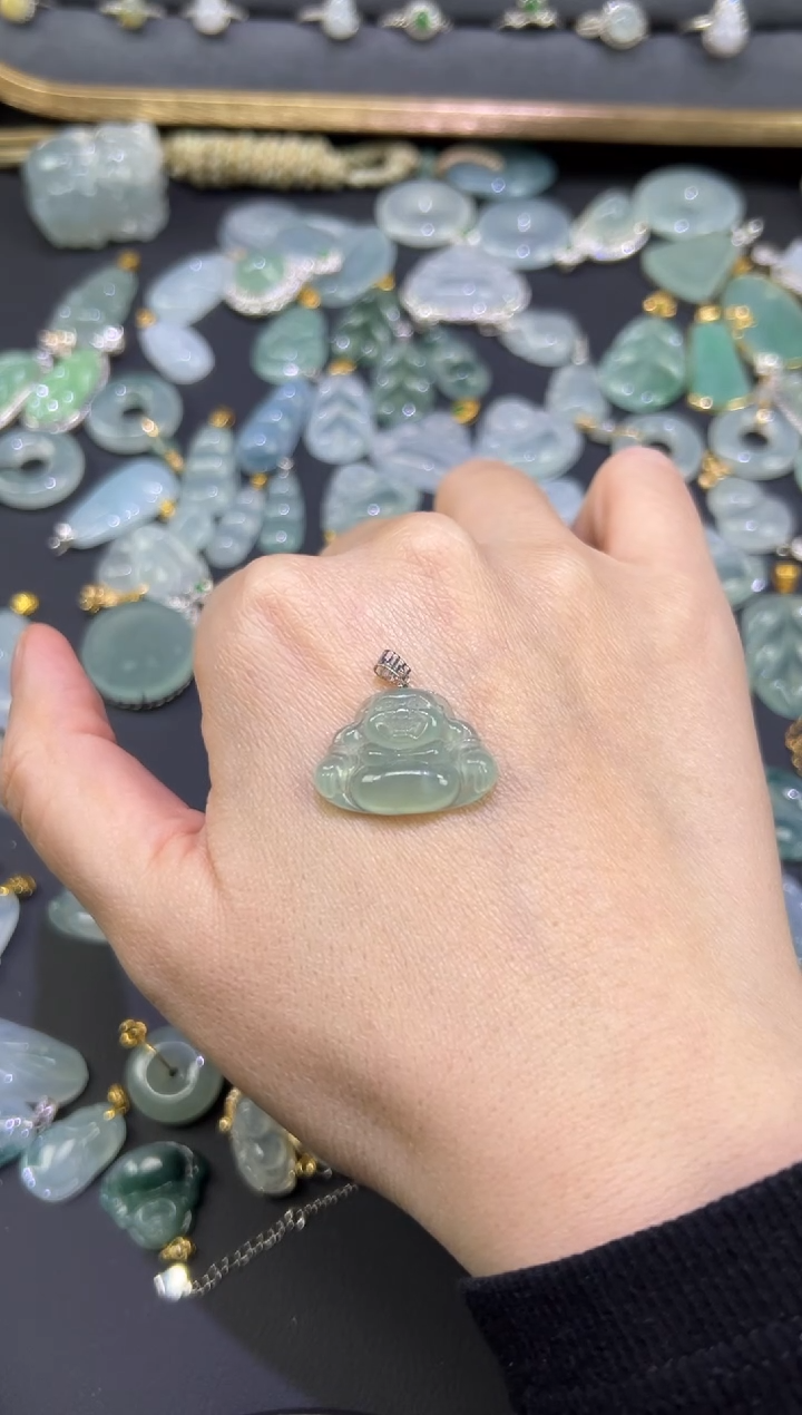 【闪购商品】翡翠颈饰18K金镶嵌佛公