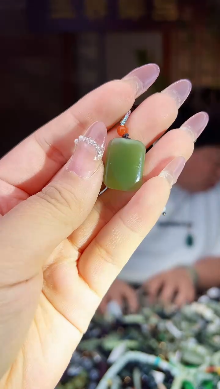 【闪购商品】和田玉颈饰未镶嵌多样性发一