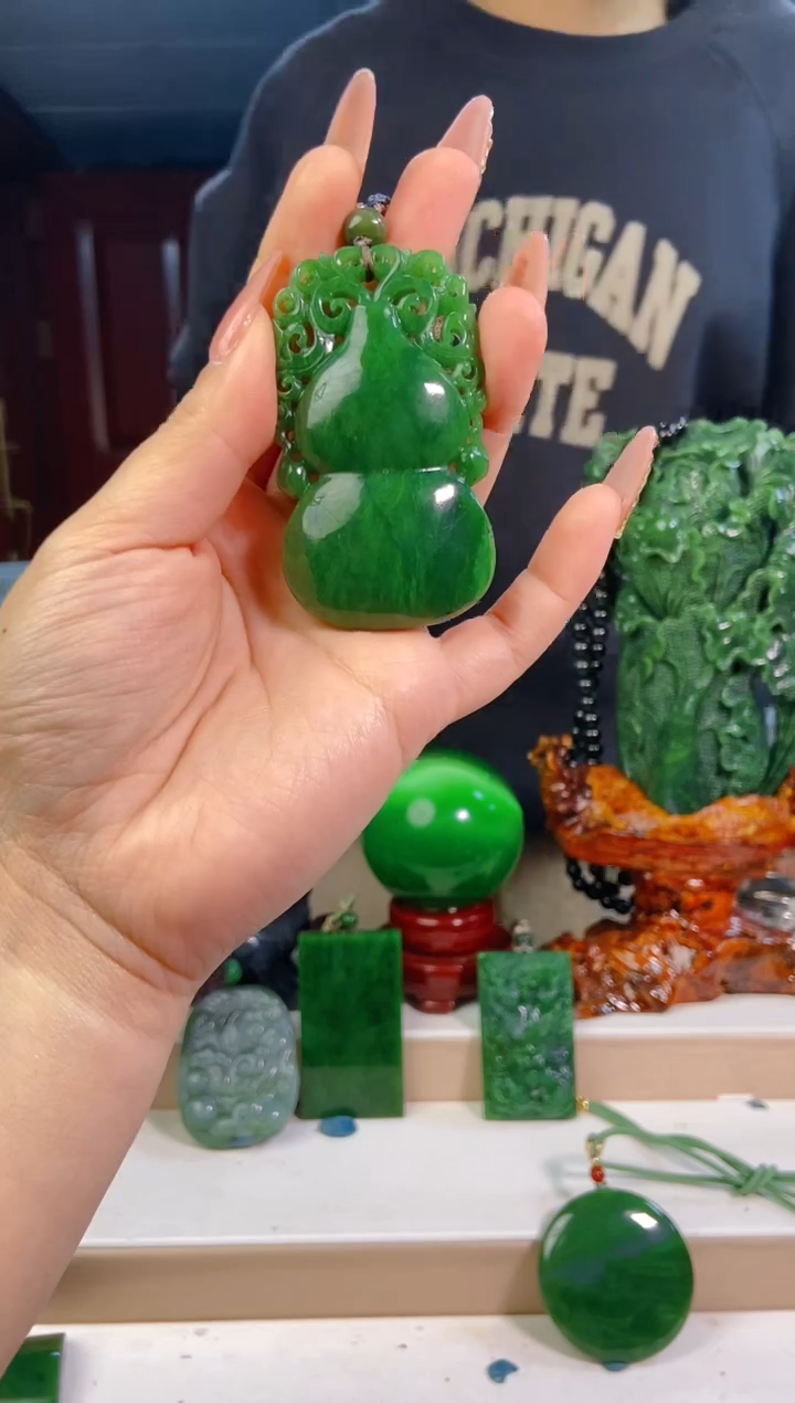 【闪购商品】和田玉挂件未镶嵌1