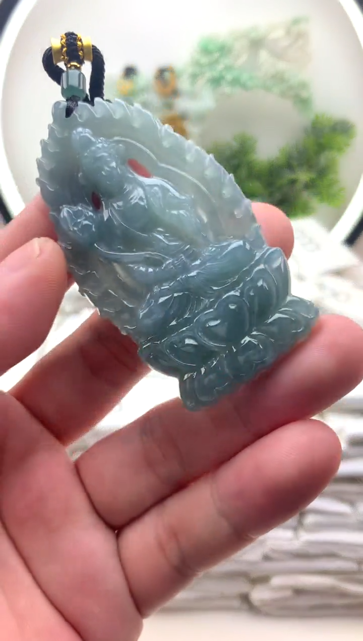 颈饰未镶嵌翡翠大势至