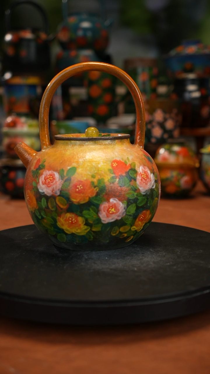 紫砂油画手绘釉下彩