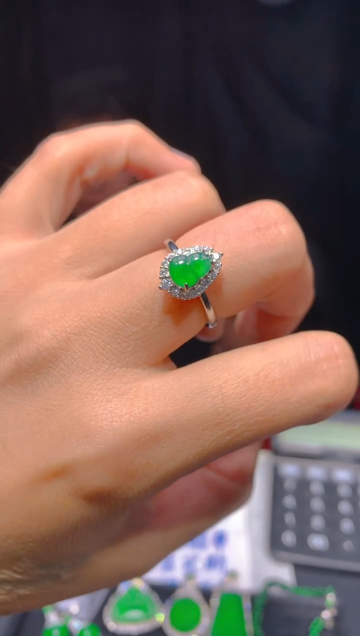 【闪购商品】定制翡翠未镶嵌186多样性发货（发其一）