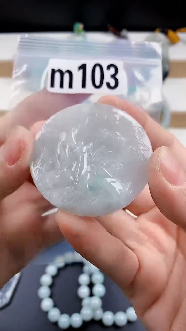 颈饰未镶嵌翡翠天然翡翠吊坠挂件