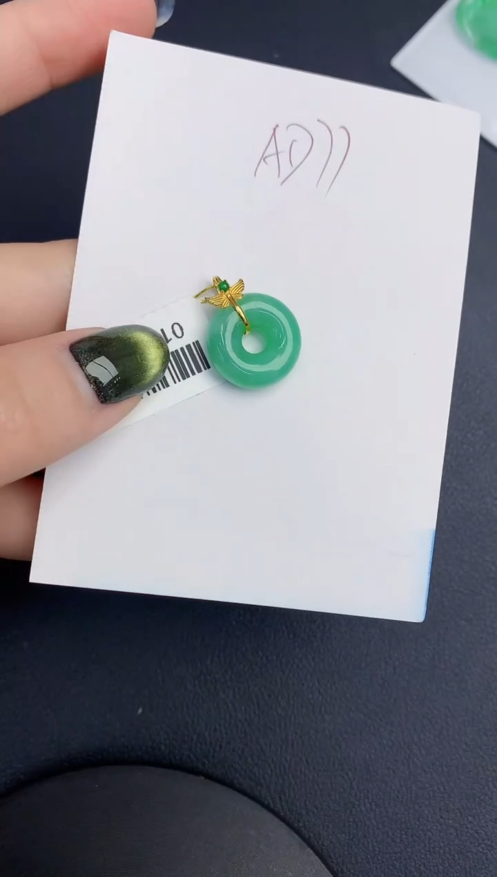 【闪购商品】翡翠颈饰18K金镶嵌0000000000