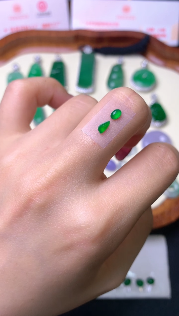 【闪购商品】定制翡翠未镶嵌裸石（镶嵌定制）