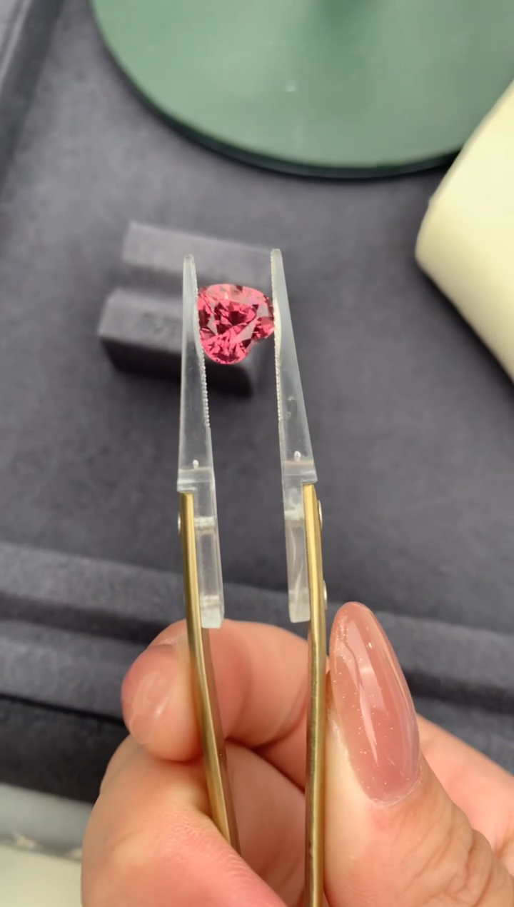 未镶嵌珠宝半成品碧玺2.5ct粉碧玺  FH  定制