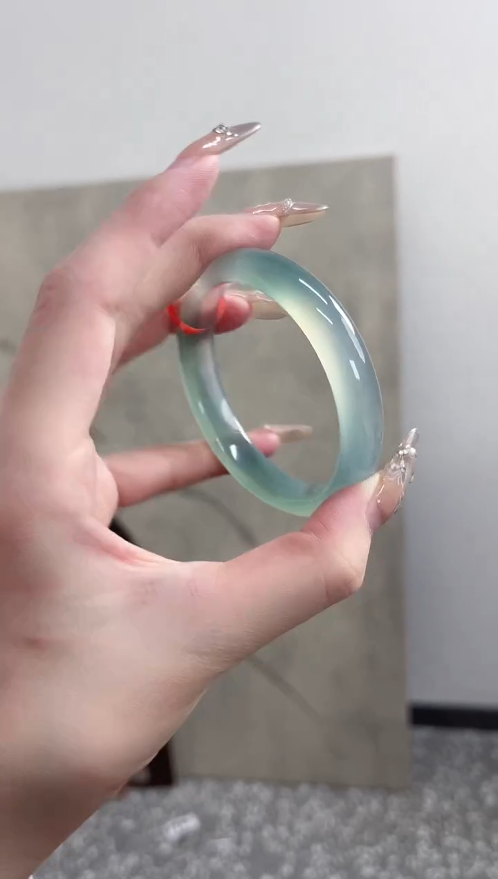 【闪购商品】玛瑙/玉髓手镯未镶嵌56-57圈 需要包容