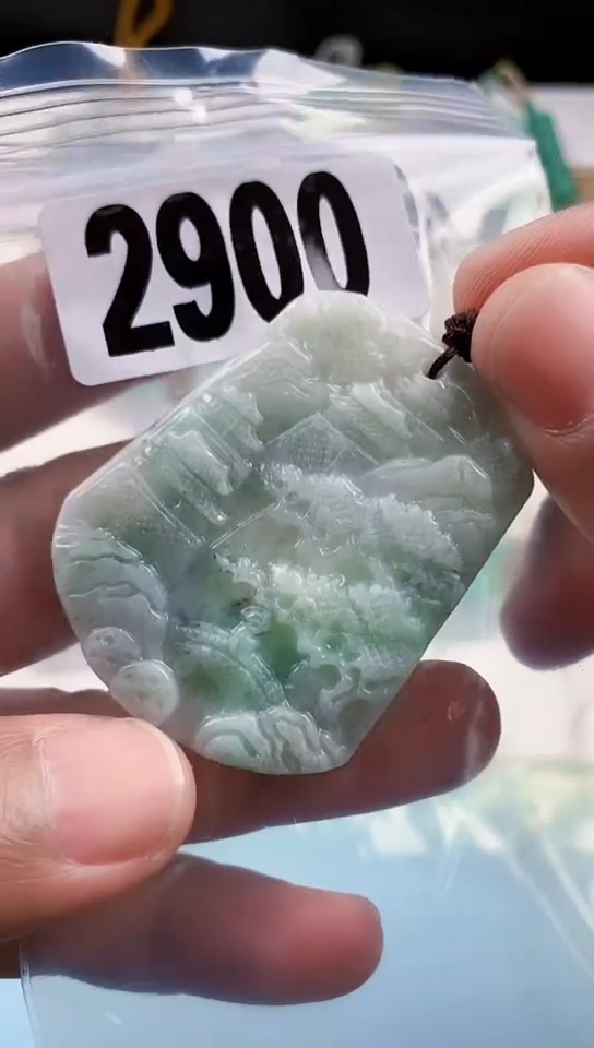 【闪购商品】翡翠颈饰未镶嵌天然翡翠吊坠挂件