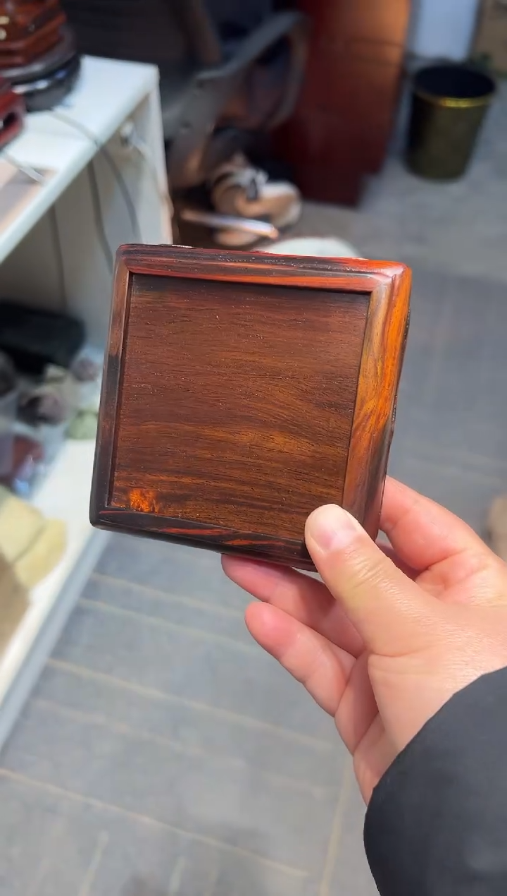 【闪购商品】红酸枝木类端景台工艺品底座129