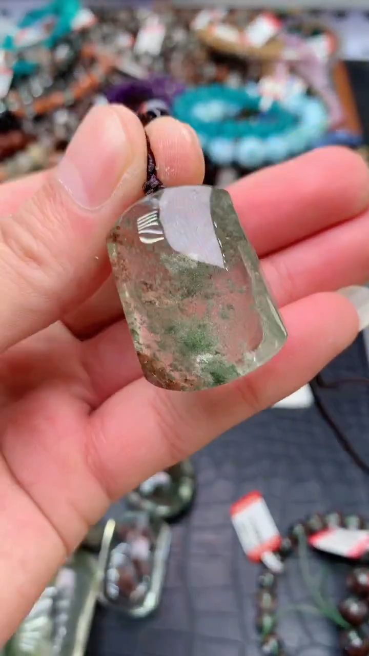 【闪购商品】水晶吊坠(赠链)未镶嵌41