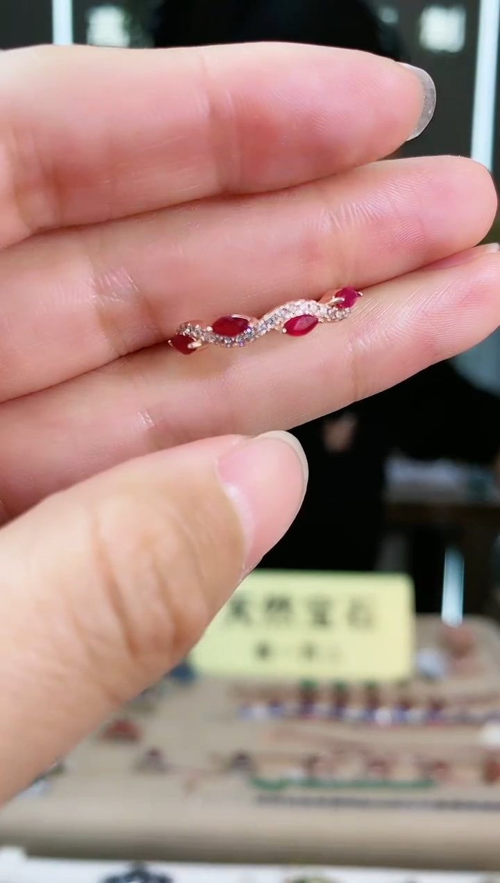 【闪购商品】红宝石手饰银S925镶嵌手饰