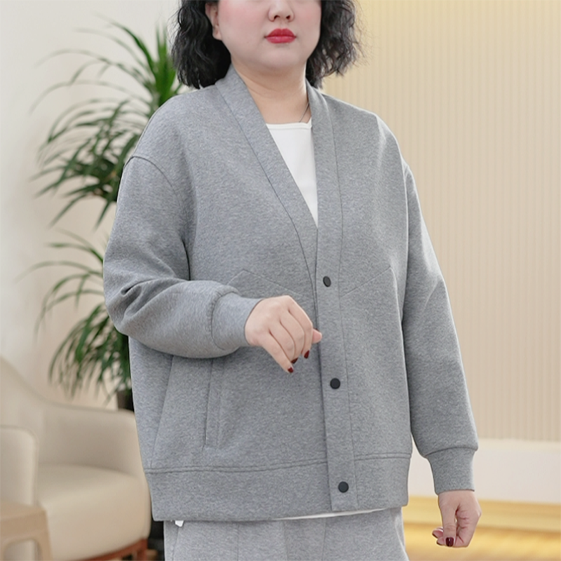 磁吸扣柏拉图短款外套云朵进口棉大码有型春季新款V领西装上衣女