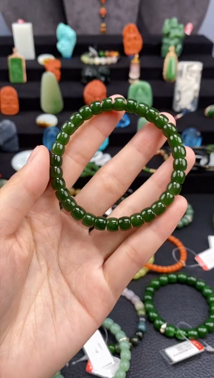 【闪购商品】和田玉-未镶嵌7mm碧玉极限弧手串福利