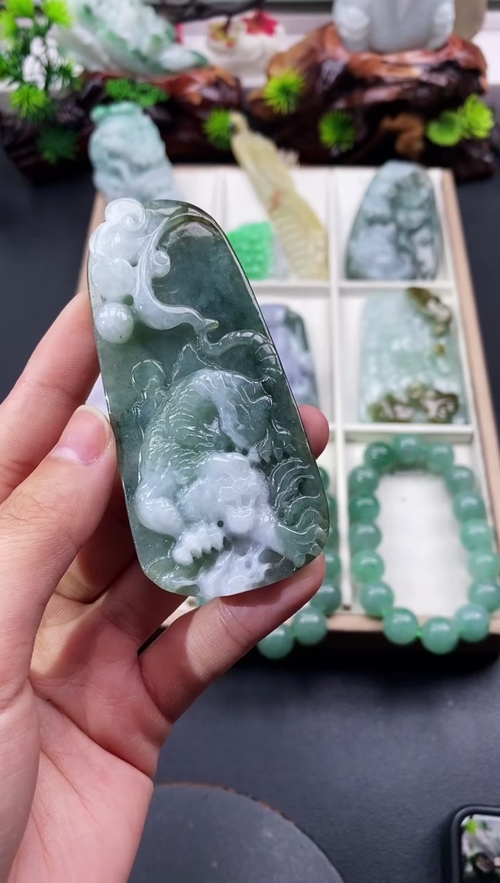 颈饰未镶嵌翡翠天然缅甸A货翡翠