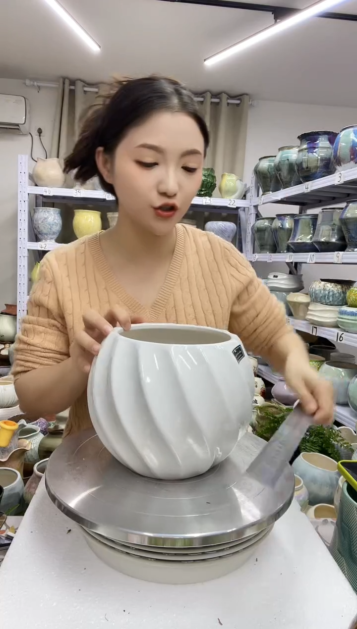 【12.18】花盆链接 高：15  口：13